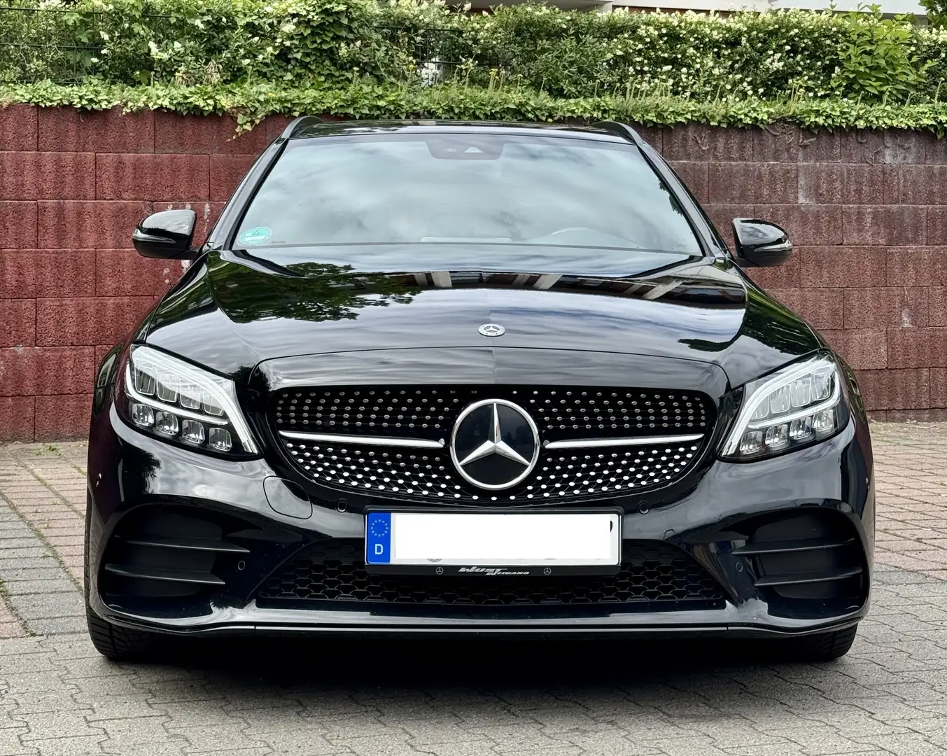 Mercedes-Benz C 300 d T 4Matic 9G-TRONIC Exclusive/Panorama Noir - 2