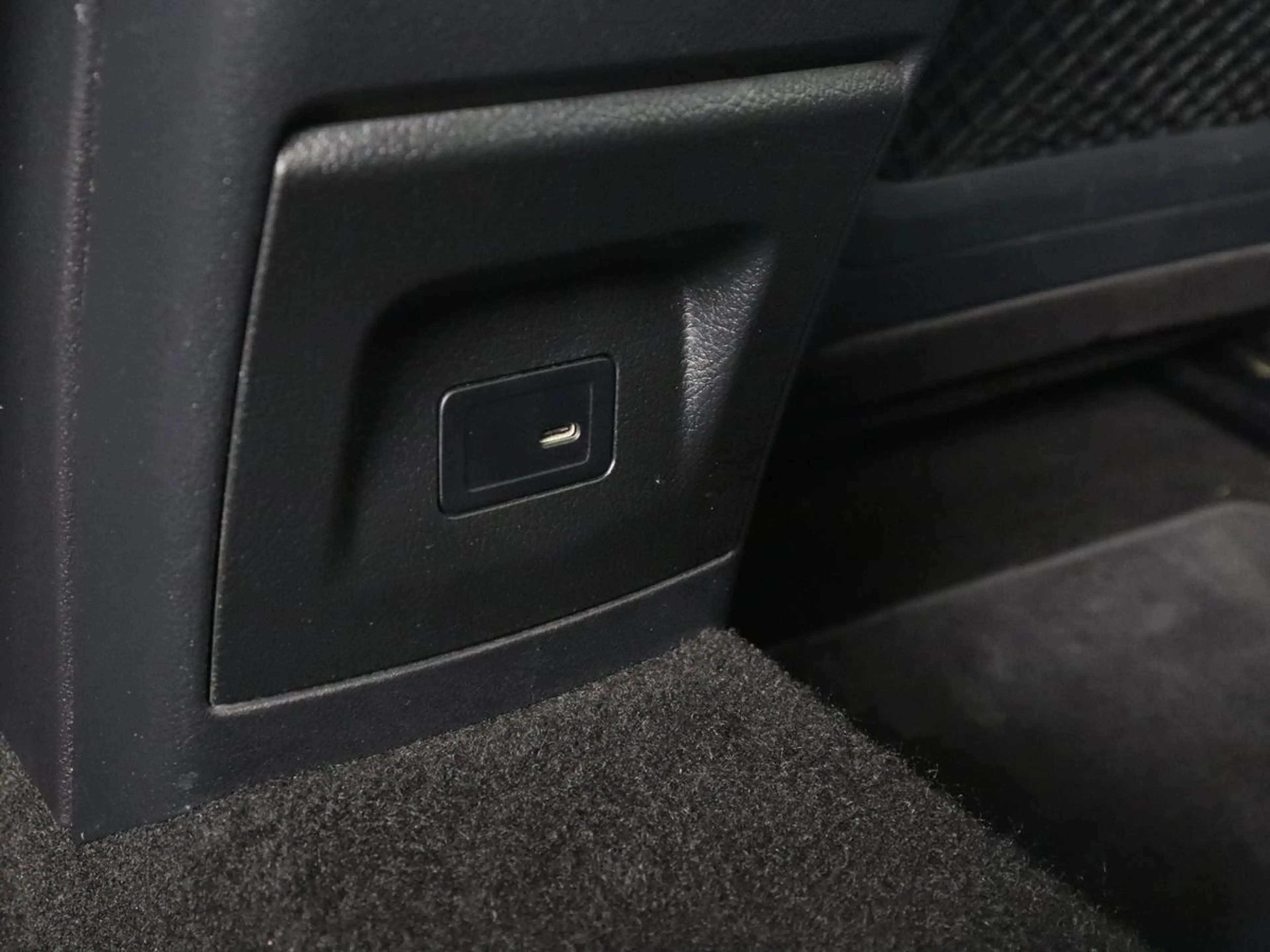 Mercedes-Benz CLA 180 Shooting Brake Business Solution AMG | Stoelverwar — photo 32