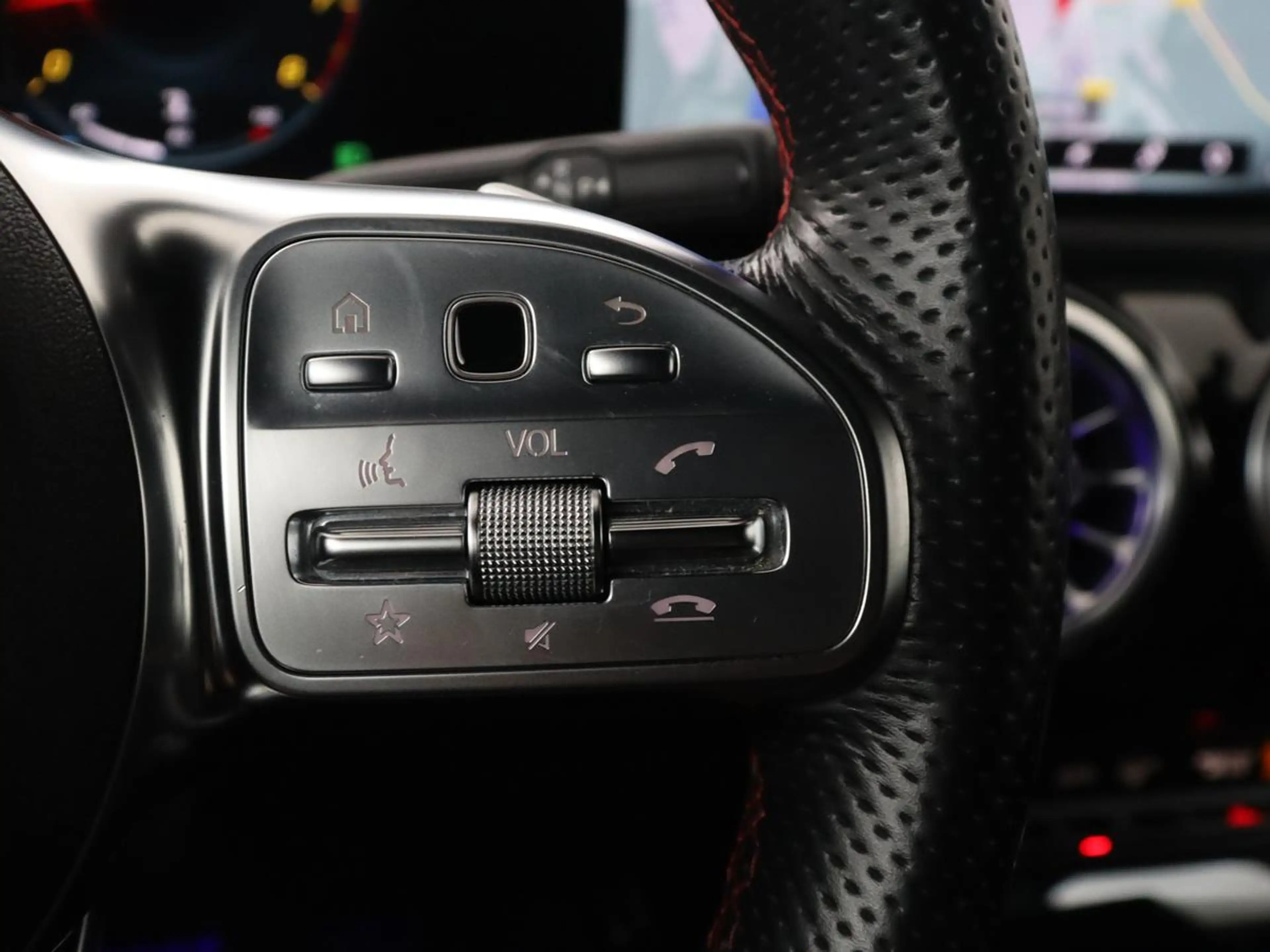 Mercedes-Benz CLA 180 Shooting Brake Business Solution AMG | Stoelverwar — photo 15