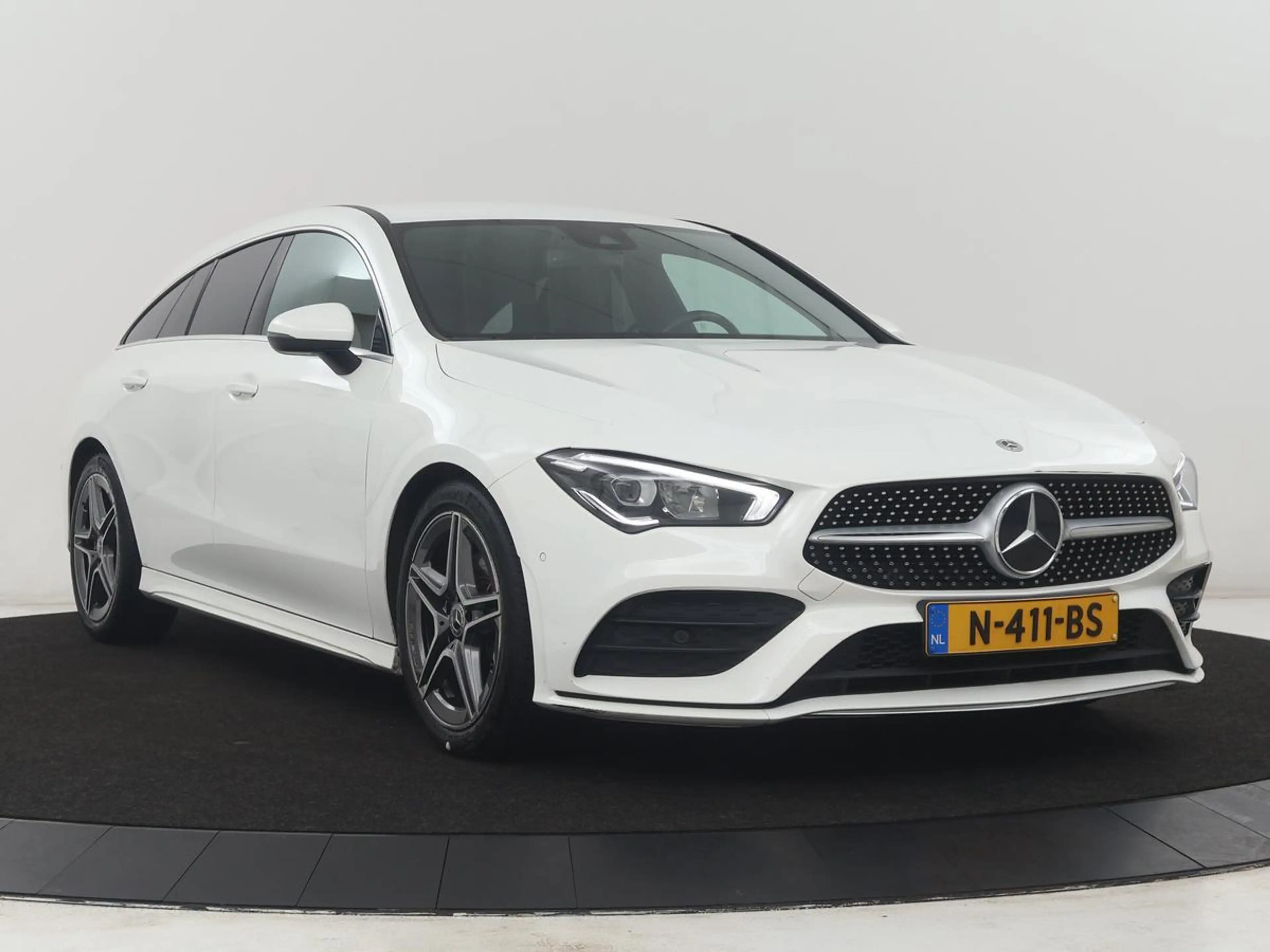 Mercedes-Benz CLA 180 Shooting Brake Business Solution AMG | Stoelverwar — photo 38
