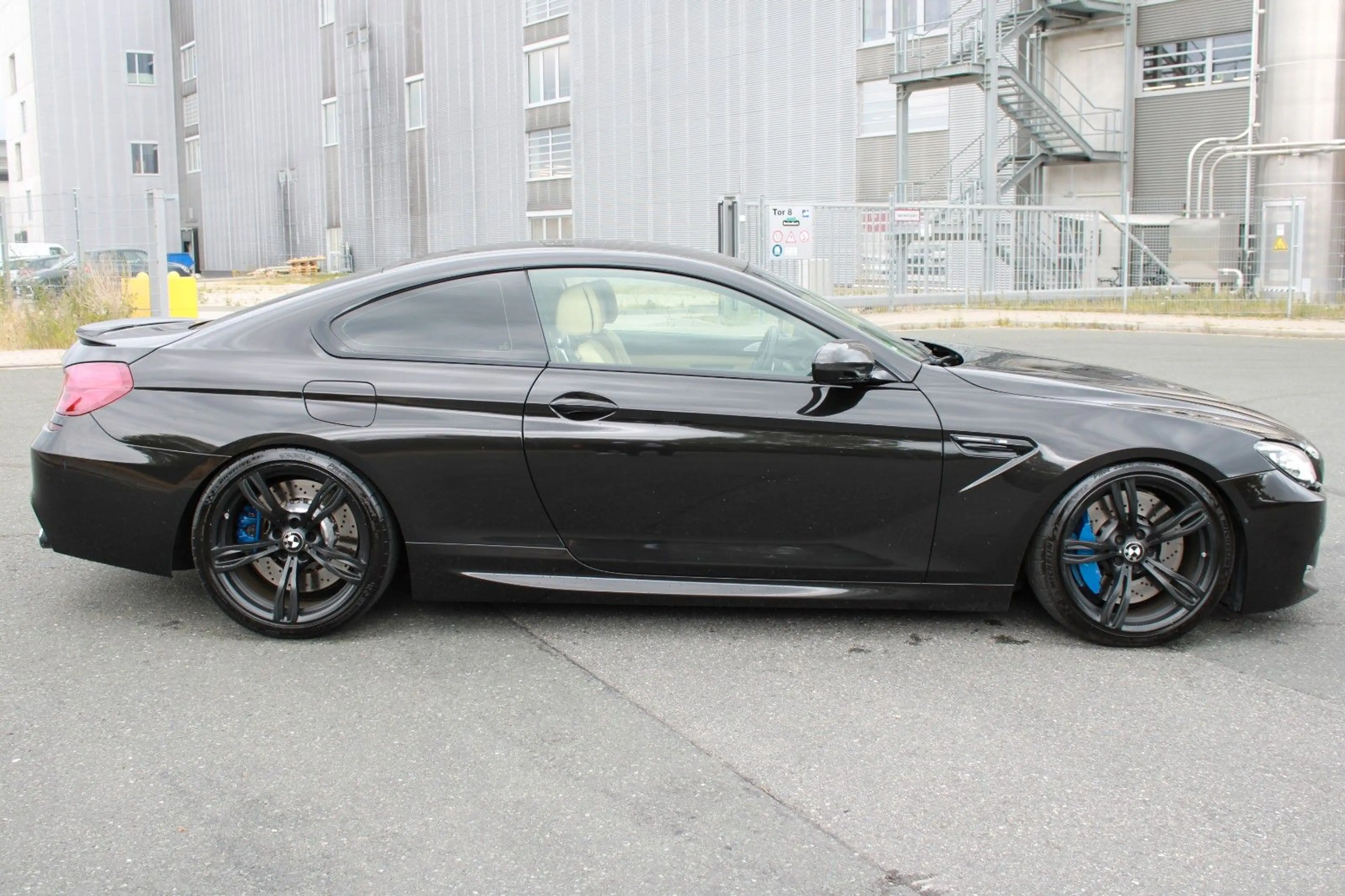 BMW M6 Coupe DT-Fzg Individual B&O Carbon LED — photo 5