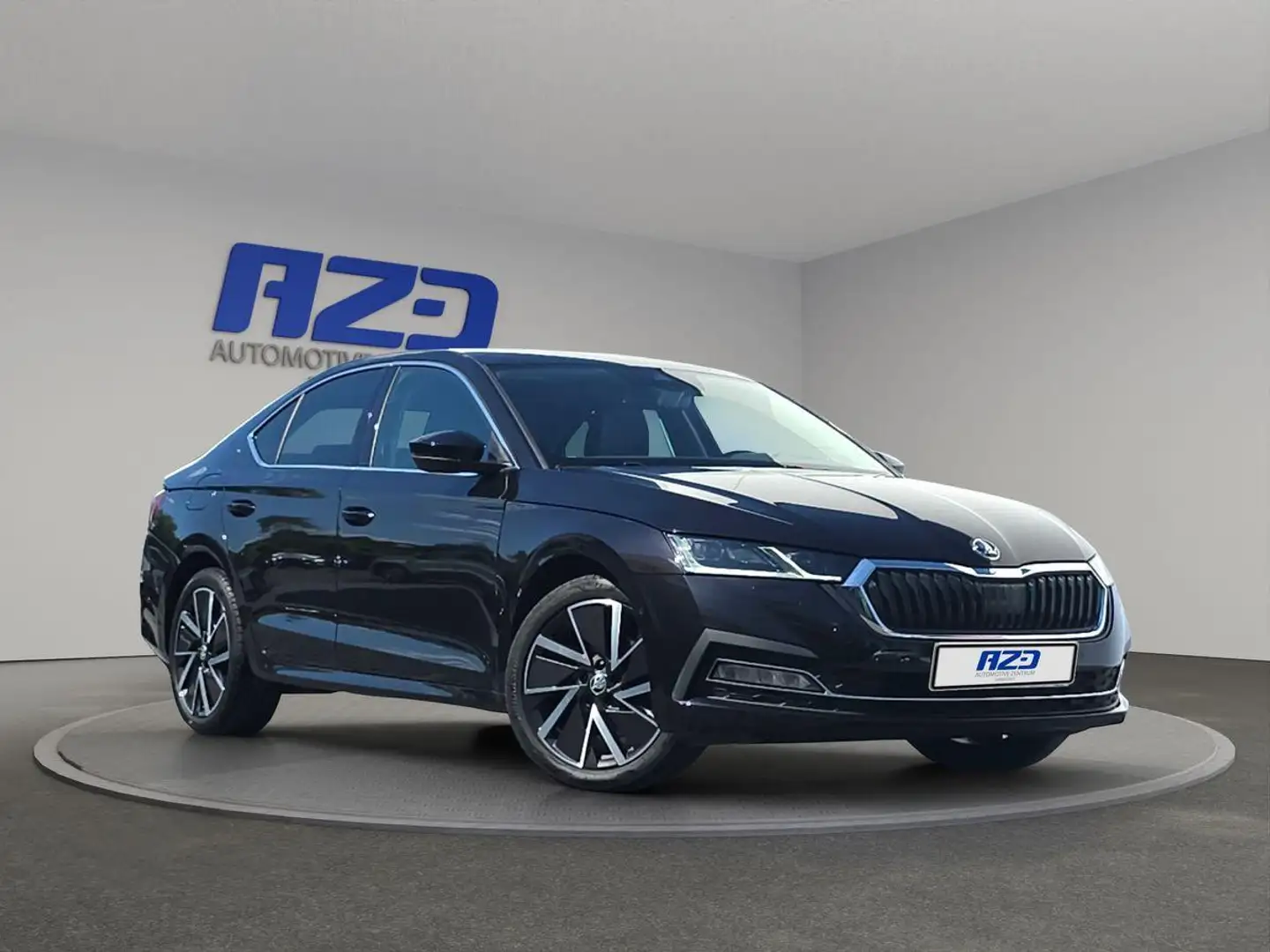 Skoda Octavia TDI DSG STNDHZ SITZBLF MATRIX LEDER  CANTON Schwarz - 2