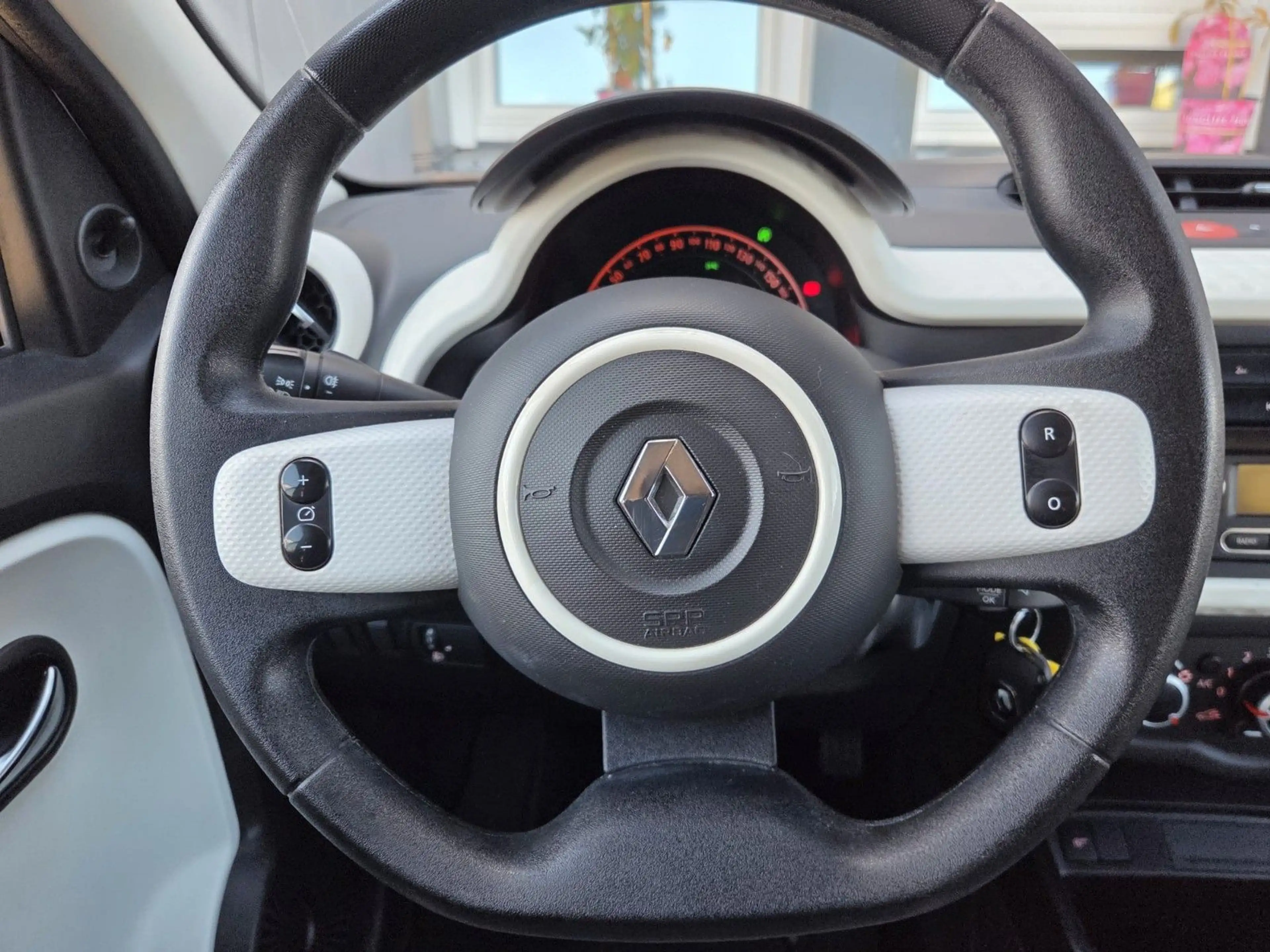 Renault Twingo Limited 1.0 /TEMPOMAT/KLIMAANLAGE — photo 10