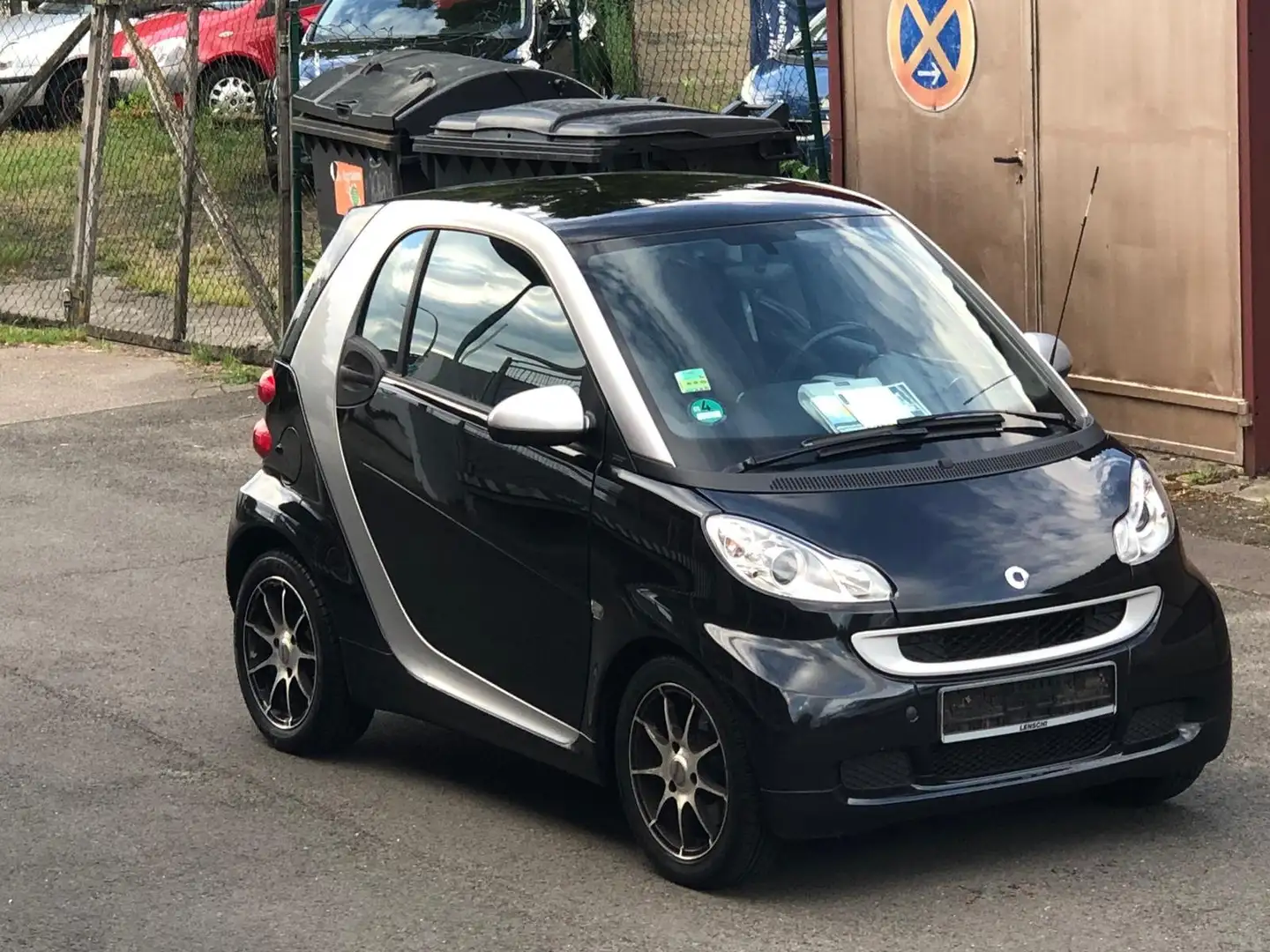 smart forTwo coupe softouch Чорний - 1