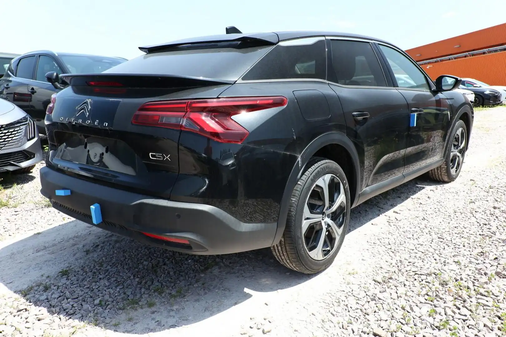 Citroen C5 X 130 EAT8 You LED Nav Kam 2xPDC MirroL 19Z 96 kW... Schwarz - 1