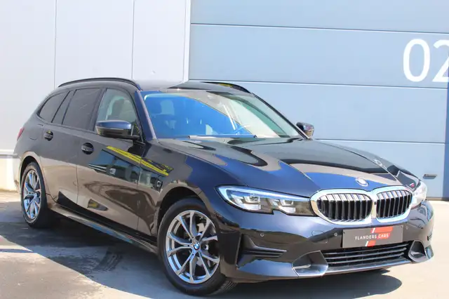 BMW 318 Touring iA * GPS * LED * PANO * CAM * SPORT *