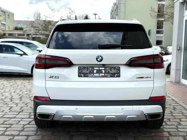 BMW X5 view 6