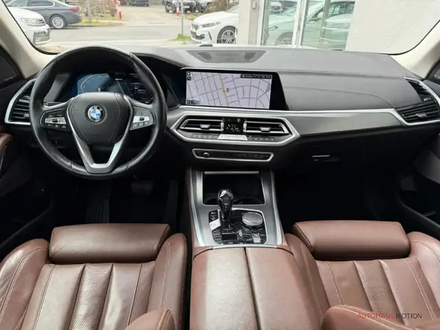 BMW X5 view 15