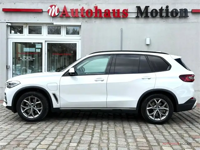 BMW X5 view 9