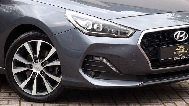 Hyundai i30 |1.Hand|LED|Kamera|Keyless|SHZ|LHZ|CARPlay|