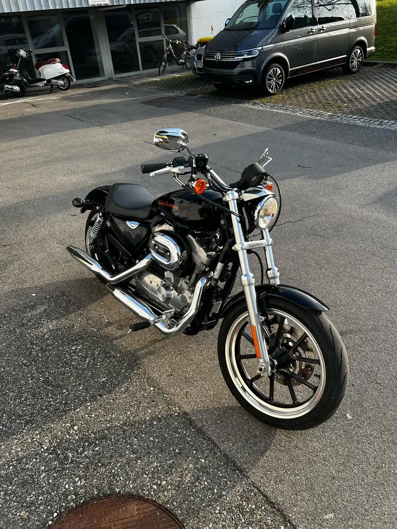 Harley-Davidson Sportster 883 Superlow Siyah - 1