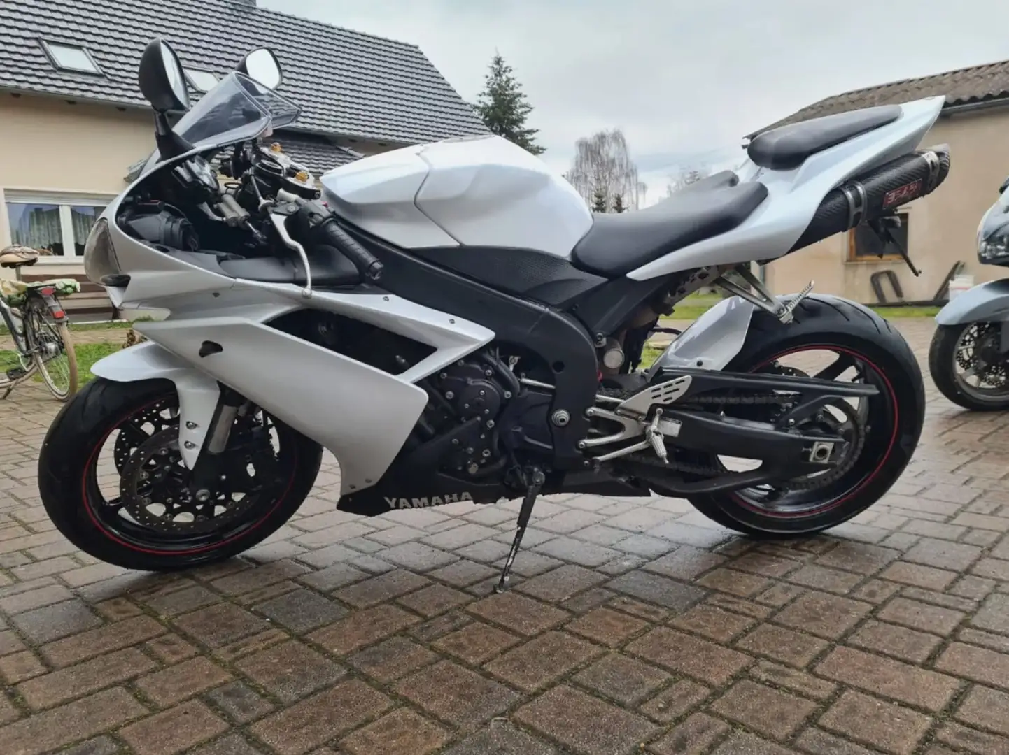 Yamaha YZF-R1 Blanc - 2