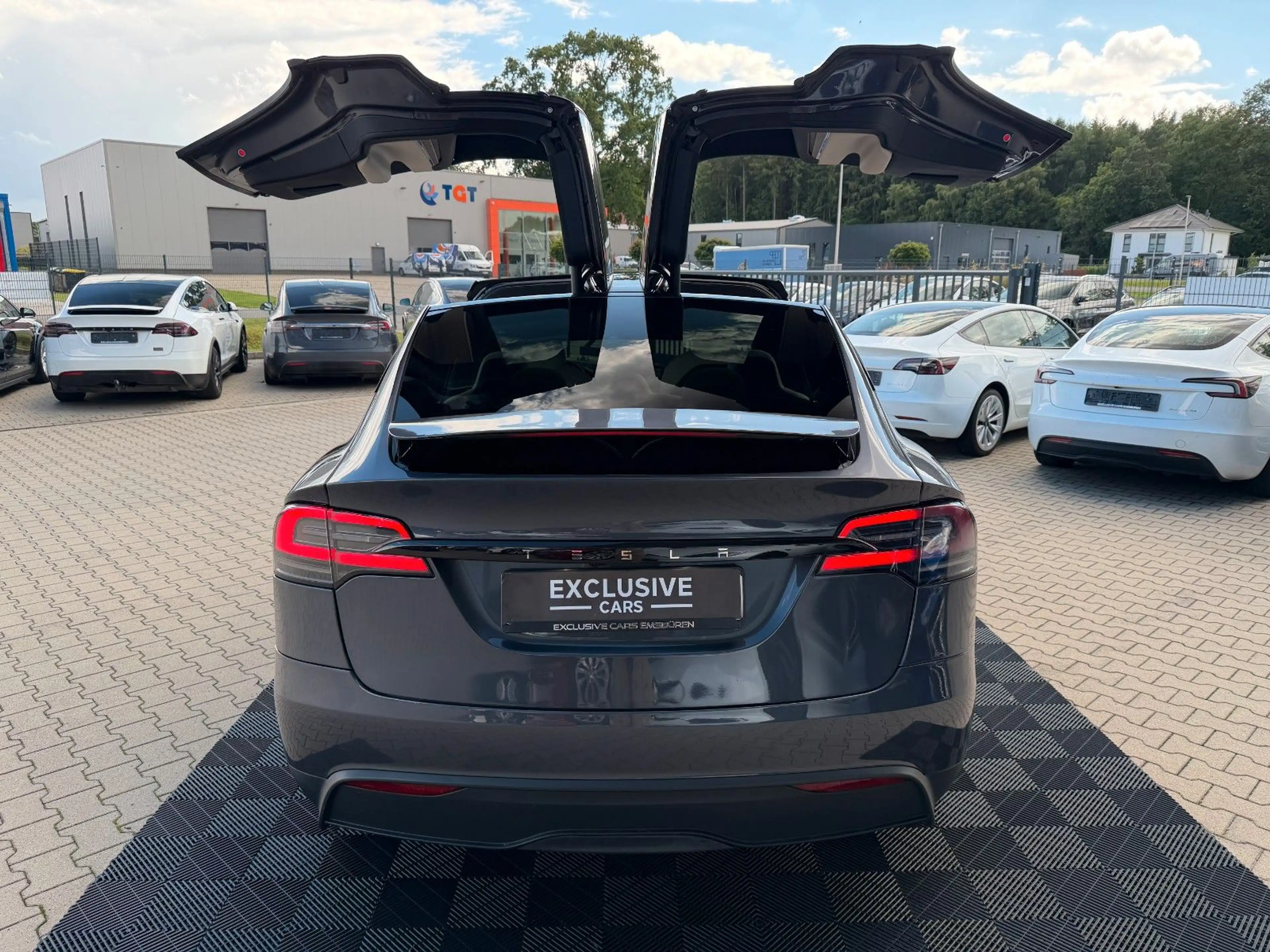 Tesla Model X MODEL X PALLADIUM |  HW 4 USS | 7 SEATER | — photo 12