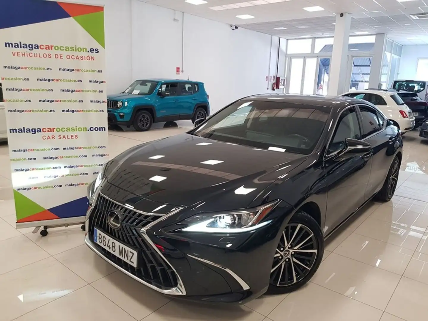 Lexus ES 300 300h Premium Schwarz - 2