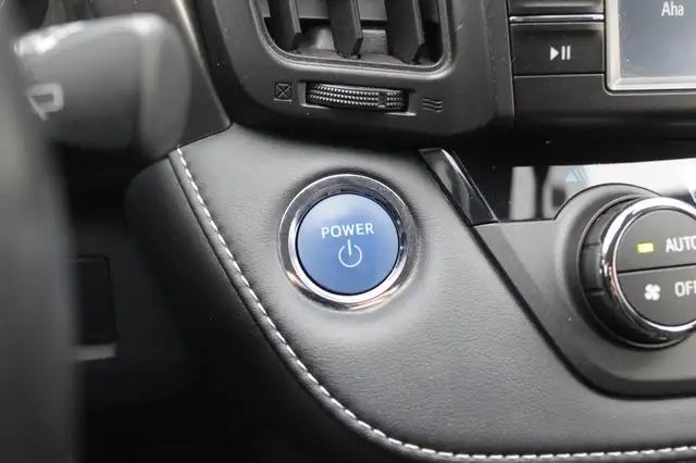 Toyota Rav4 view 14