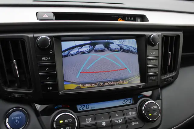 Toyota Rav4 view 11