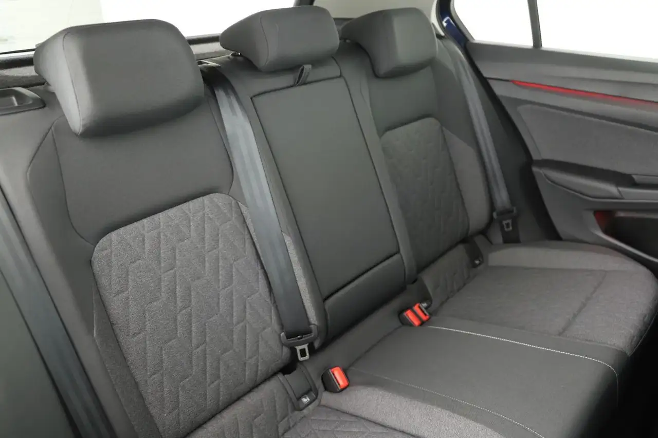 Volkswagen Golf 8 VIII 1.5 TSI Move LED/ACC/App/Navi 6