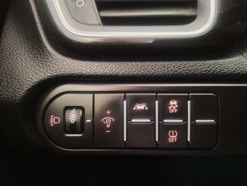Kia Ceed / cee'd Hybrid Vision 1.Hand Navi Kamera DAB Scheckheft — photo 15