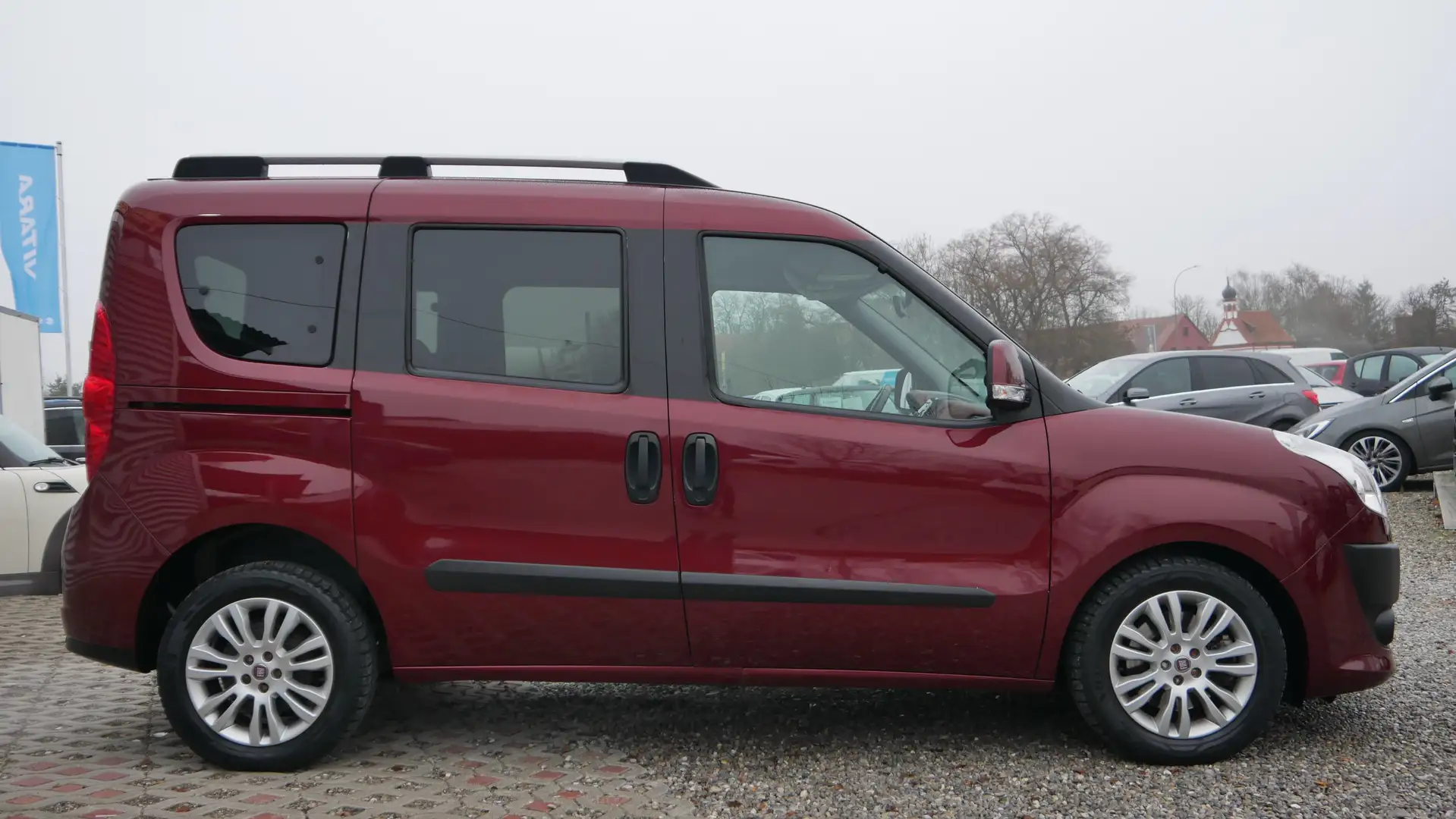Fiat Doblo Easy 1. Hand 7. Sitzer Scheckheftgepflegt Klima CD Roşu - 2