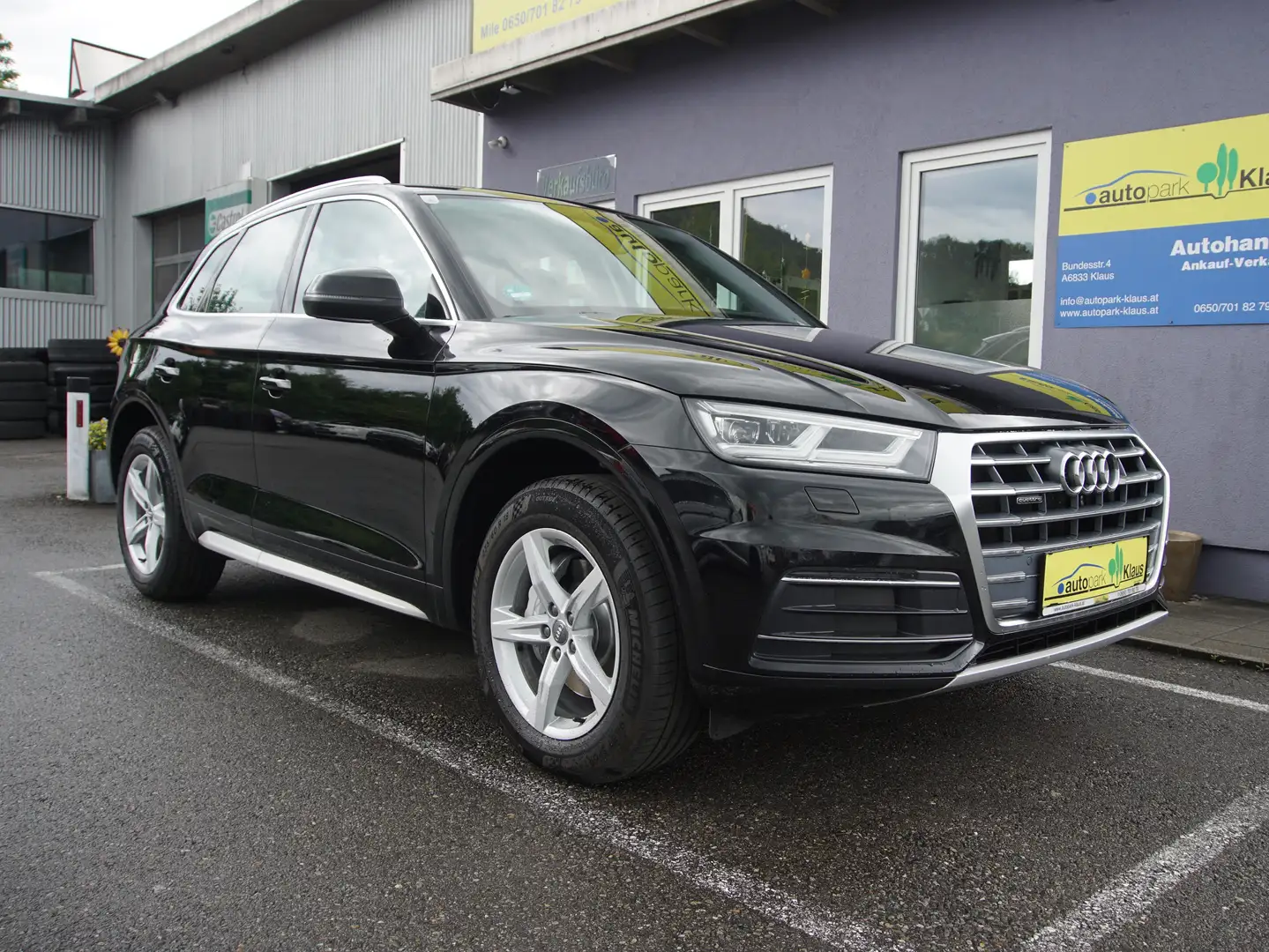 Audi Q5 40 TDI quattro sport Schwarz - 1