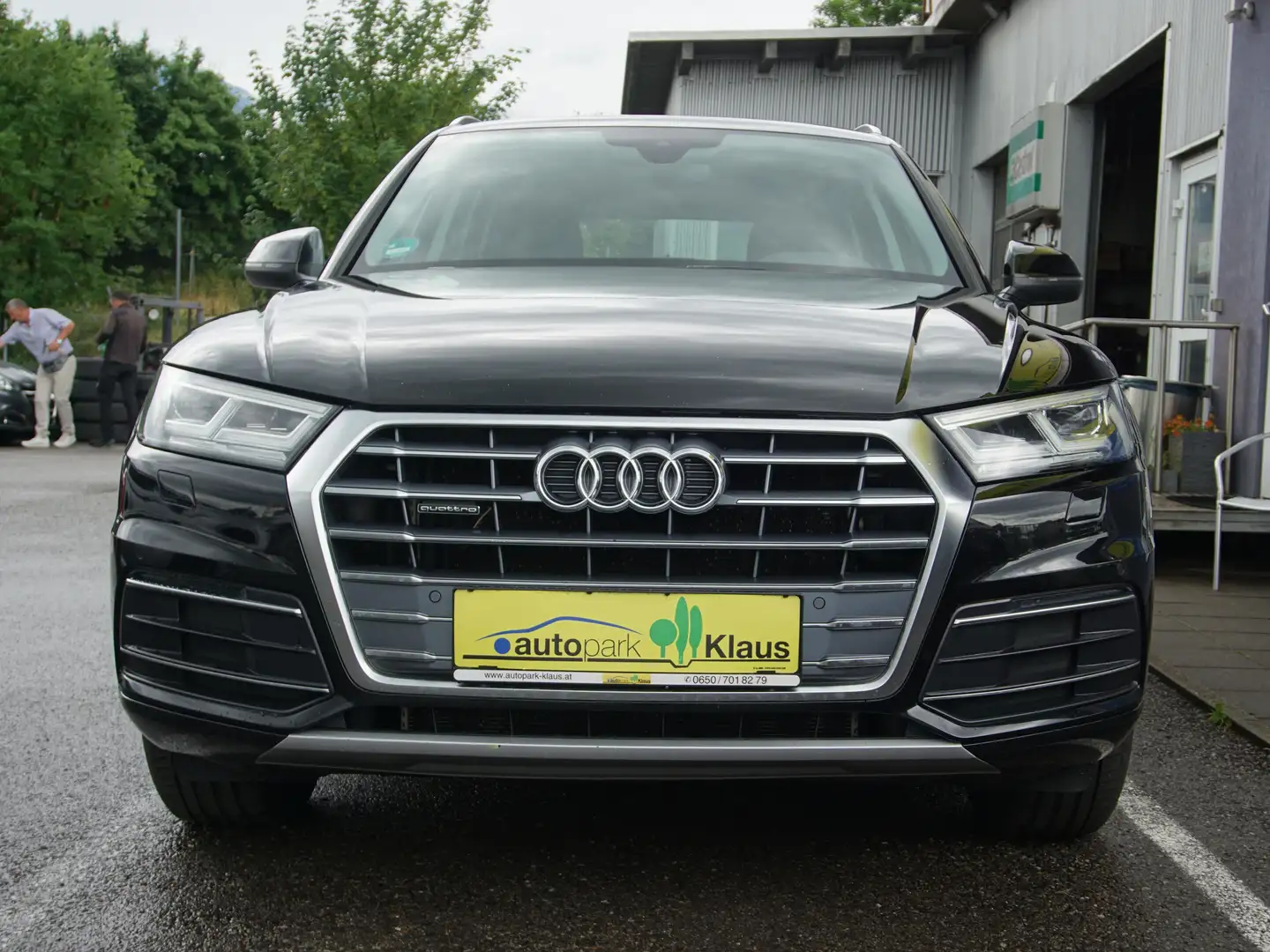 Audi Q5 40 TDI quattro sport Schwarz - 2