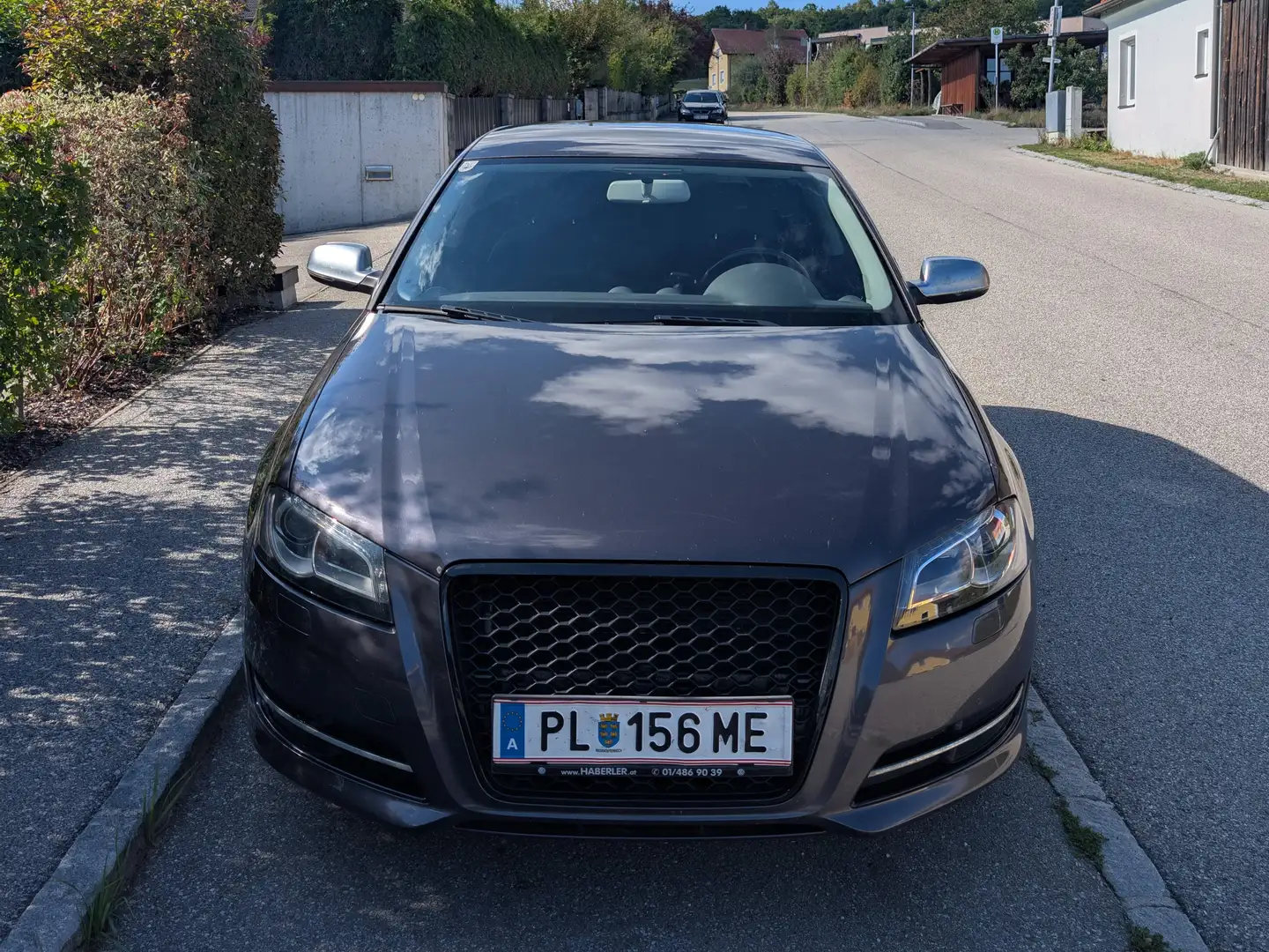 Audi A3 A3 SB Attraction 1,9 TDI DPF Attraction Schwarz - 1