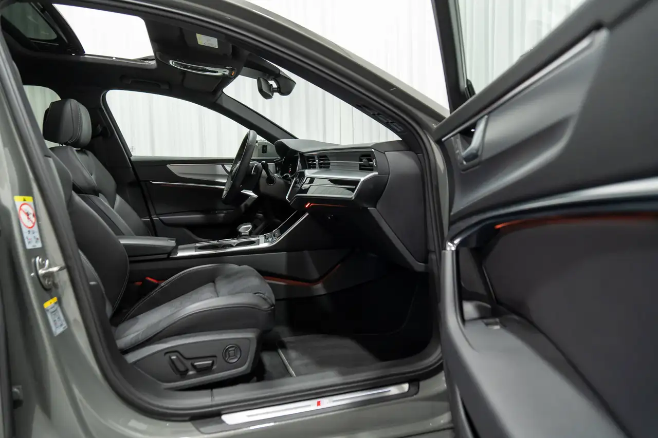Audi A6 Avant 50 TFSIe Quattro S Line Pano Trekhaak Shadow Matrix ACC, миниатюра 16