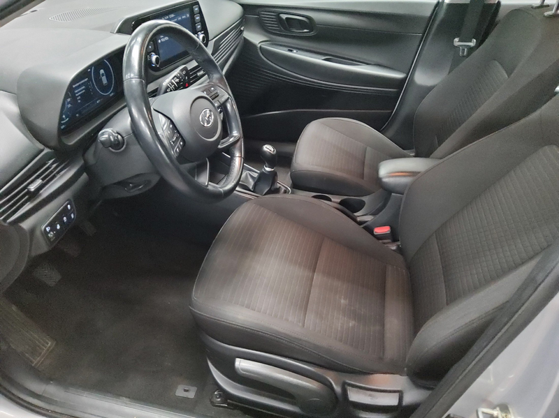 Hyundai i20 1.2 RfK PDC Shz BT DAB — photo 8