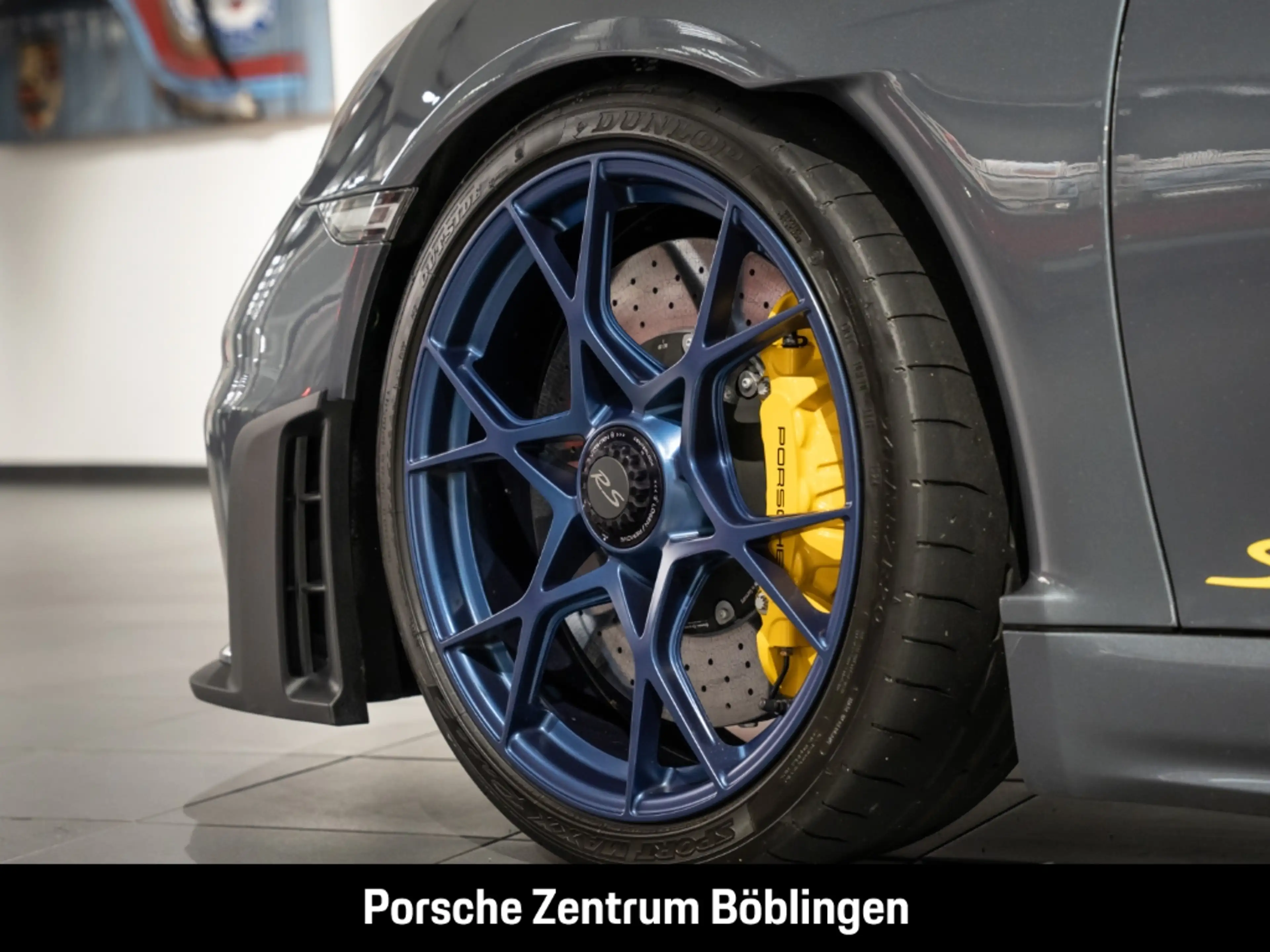 Porsche 718 Spyder RS — photo 12