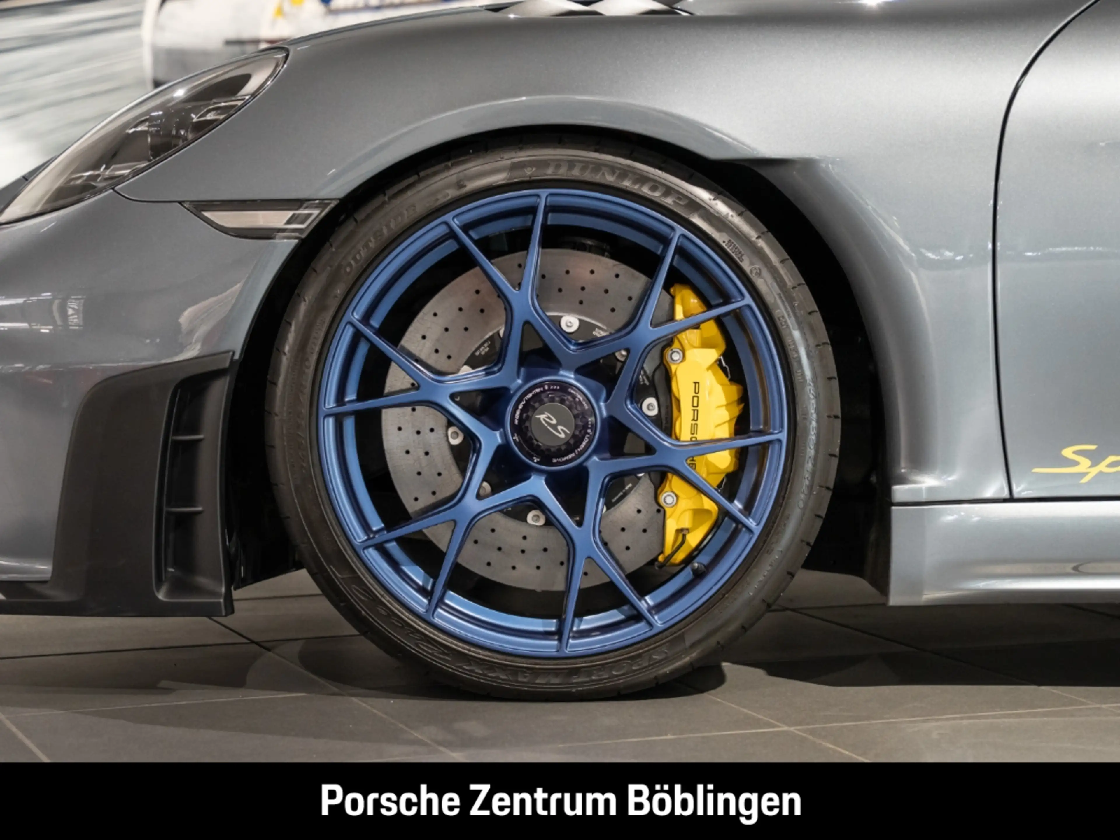 Porsche 718 Spyder RS — photo 10