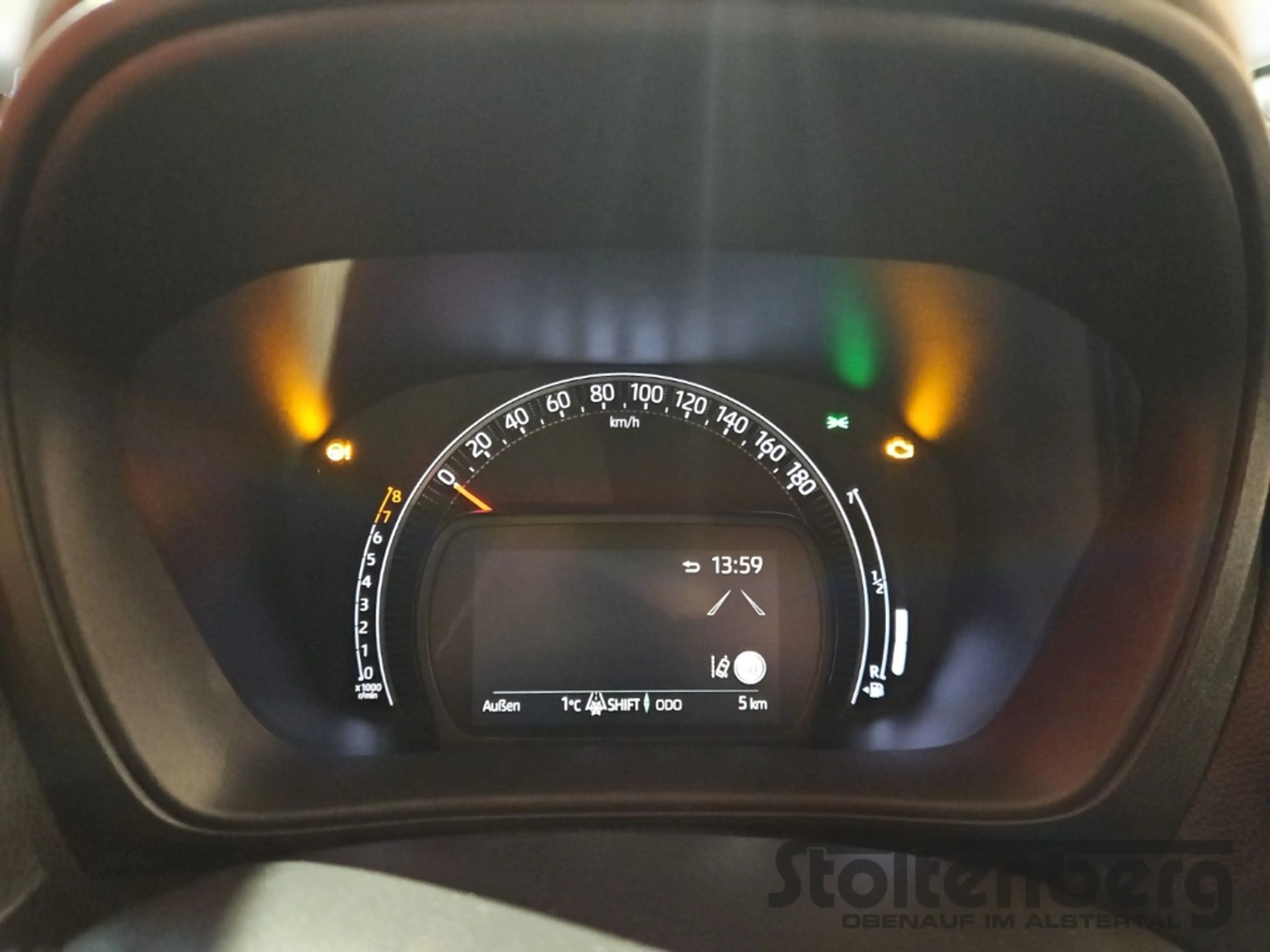 Toyota Aygo X Teamplayer 1.0 ACC Apple CarPlay Android Auto DAB — photo 12