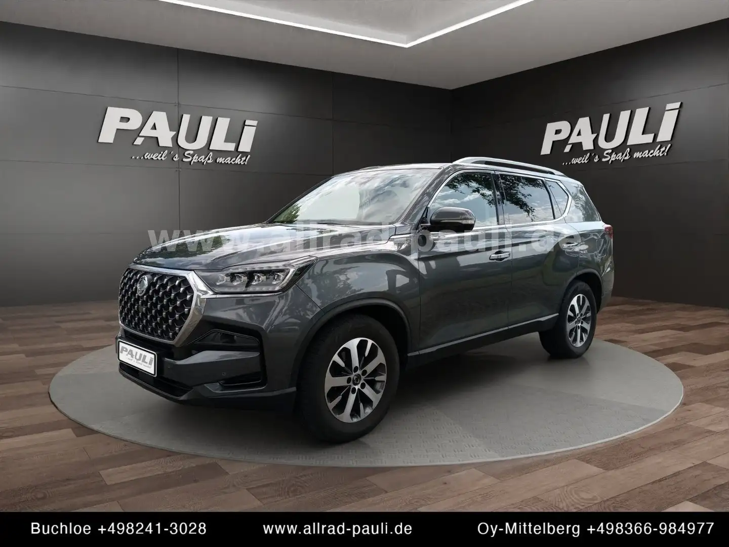 SsangYong Rexton 2.2 D Quartz 4x4 8AT | AHK 3,5t Grijs - 1