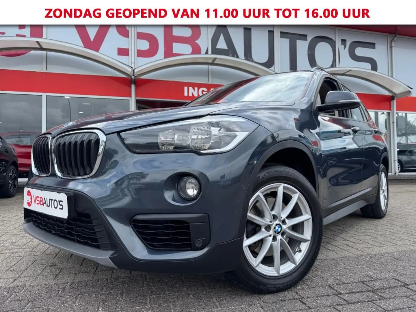 BMW X1 S-DRIVE 1.8 AUT. LEER NAVIGATIE PDC LMV 140PK Gris - 1