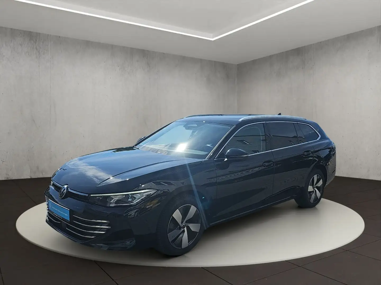 Volkswagen Passat Variant Elegance 2,0 l TDI SCR 110 kW (15 Zwart - 1