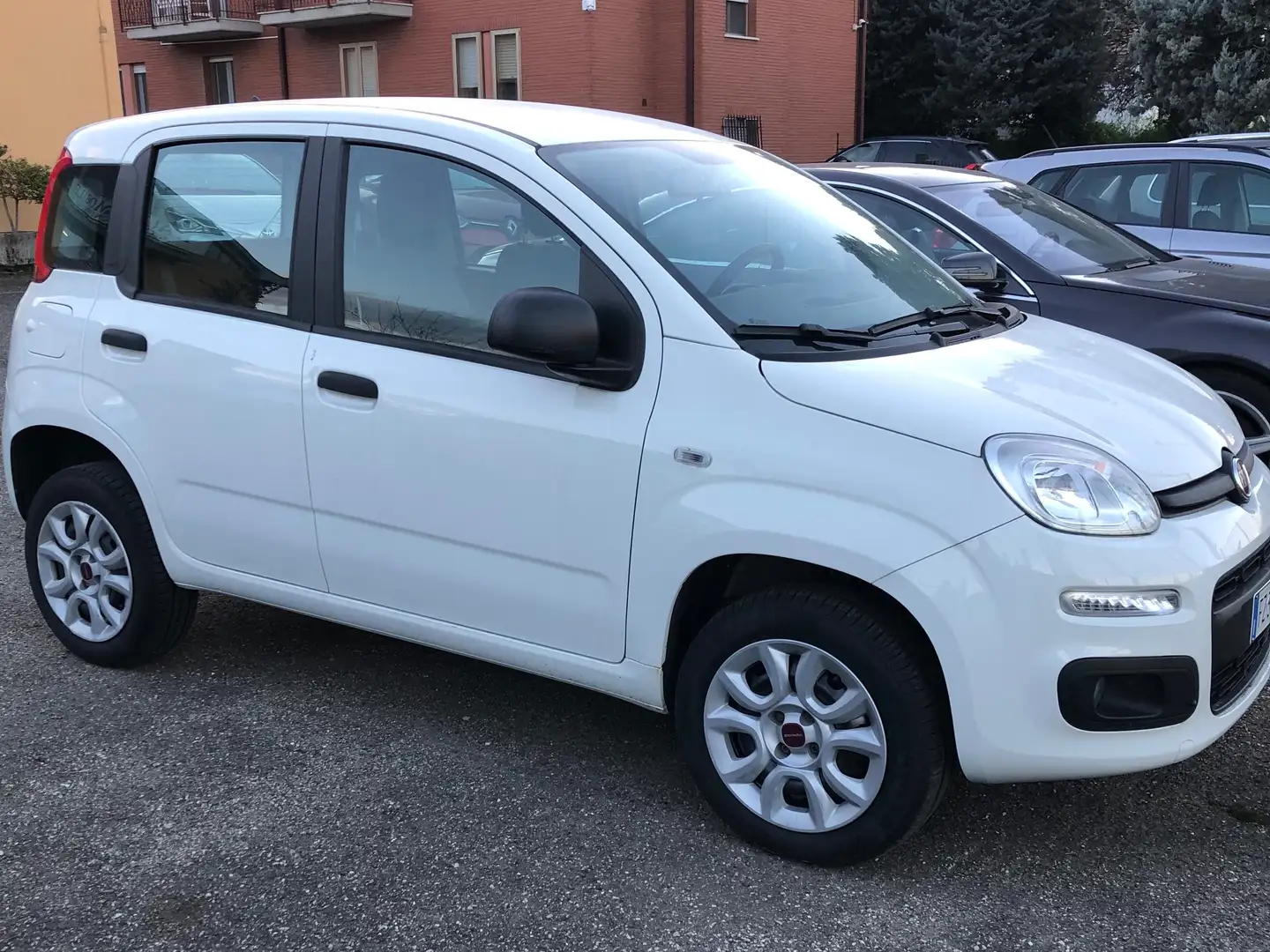 Fiat Panda Panda 0.9 t.air t. natural power Easy 70cv Weiß - 2