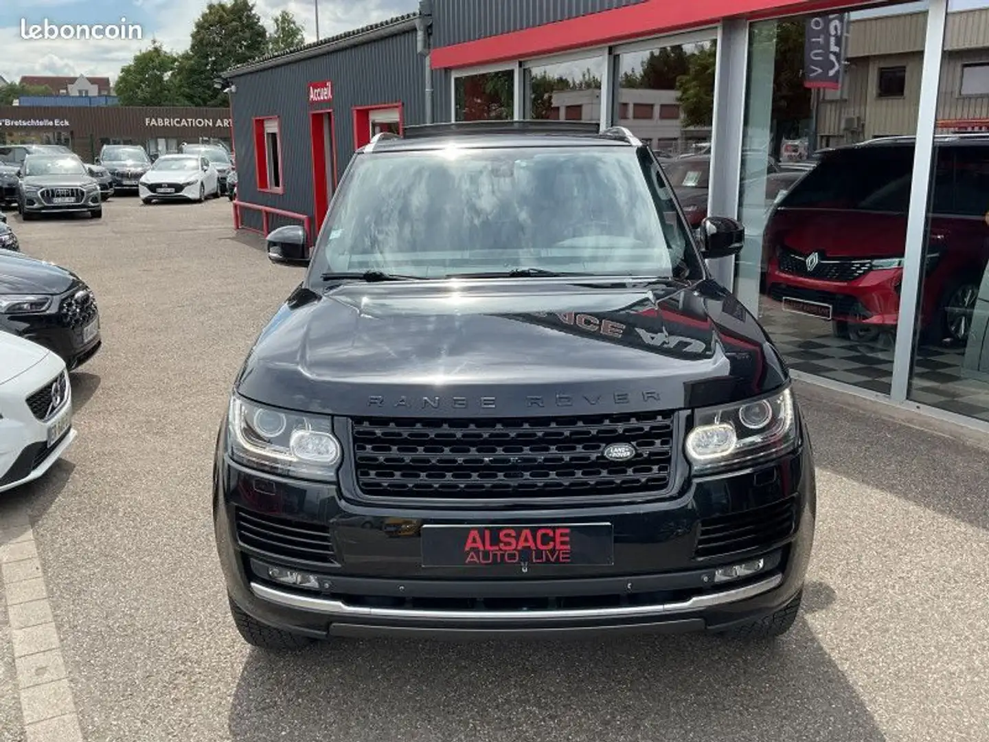 Land Rover Range Rover 3.0 TDV6 VOGUE SWB Noir - 2