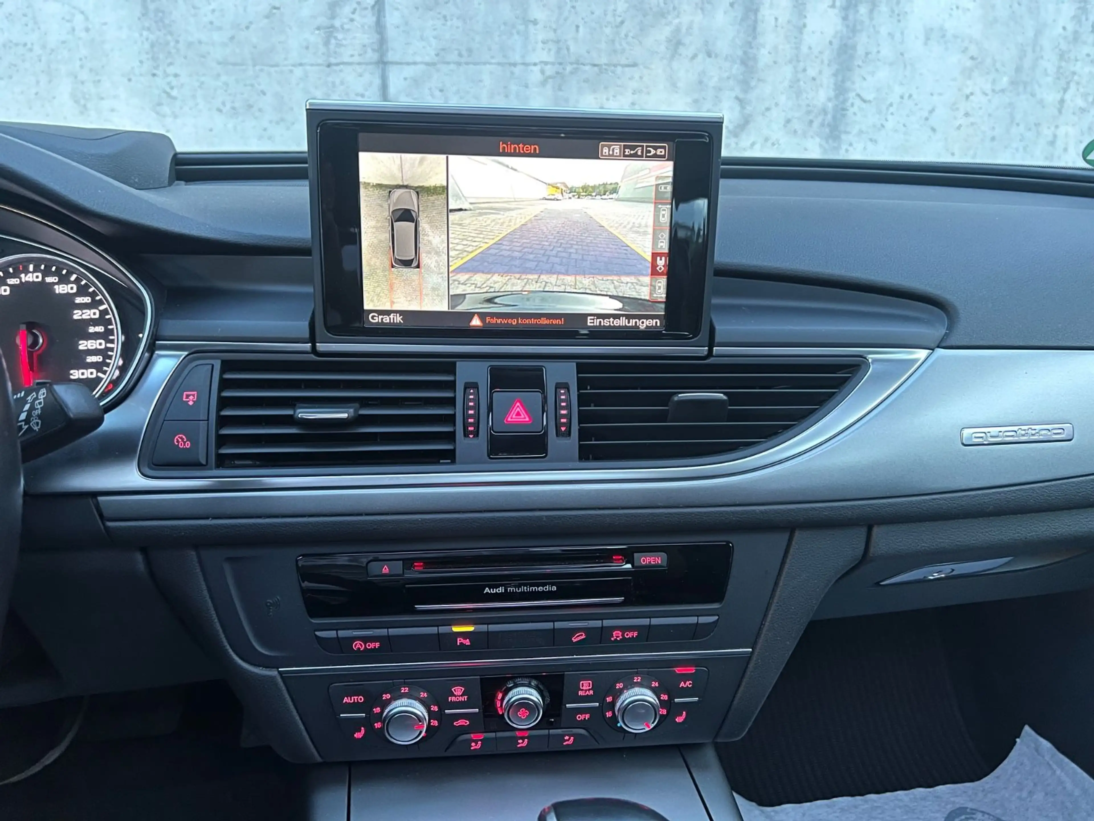 Audi A6 allroad 3.0TDI quattro 180kW S tronic*StandHz — photo 15
