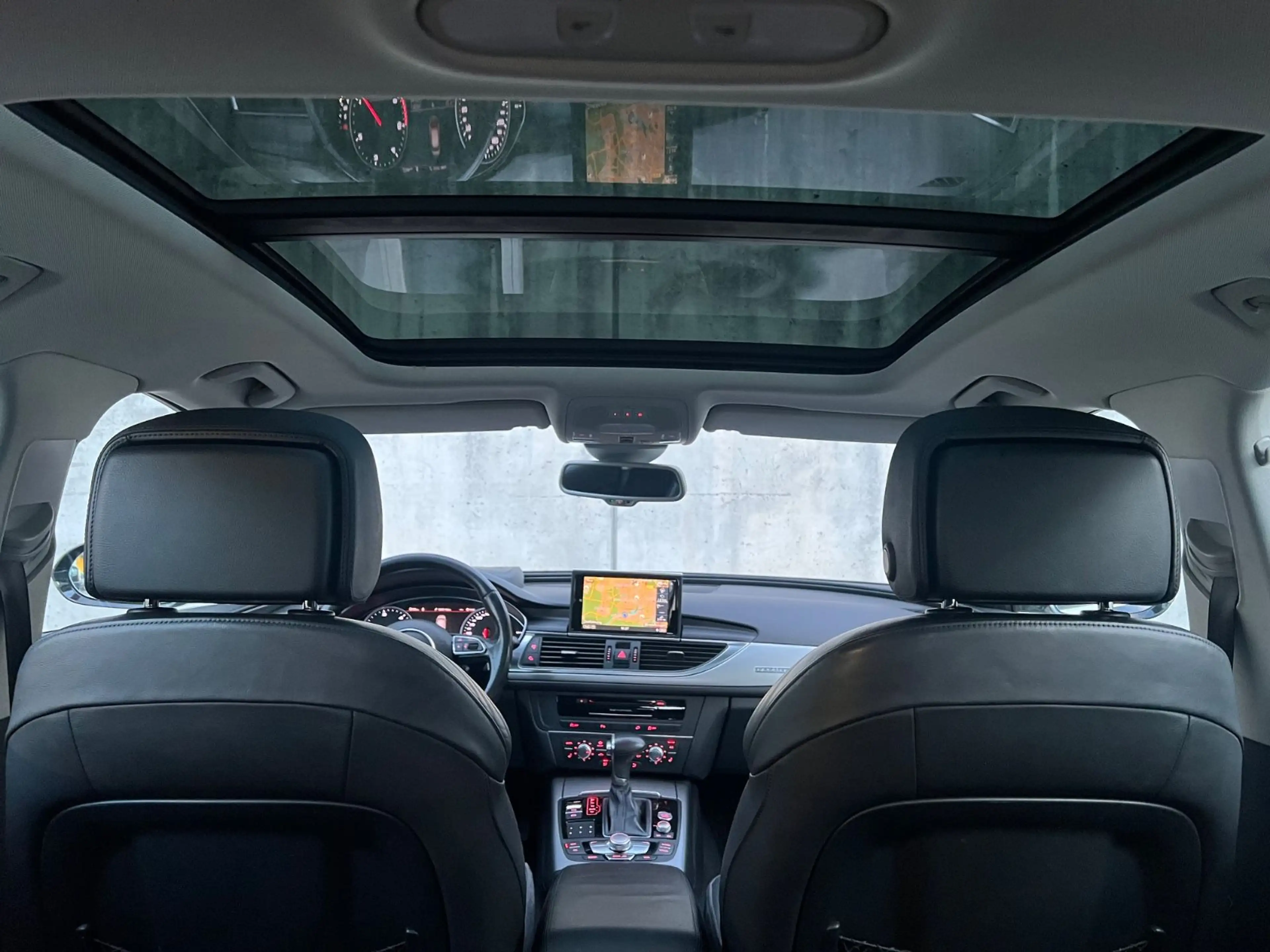 Audi A6 allroad 3.0TDI quattro 180kW S tronic*StandHz — photo 12