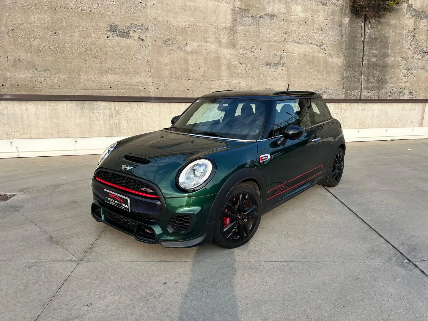 MINI John Cooper Works F55-F56 2014 2.0 Hype 3p - 1