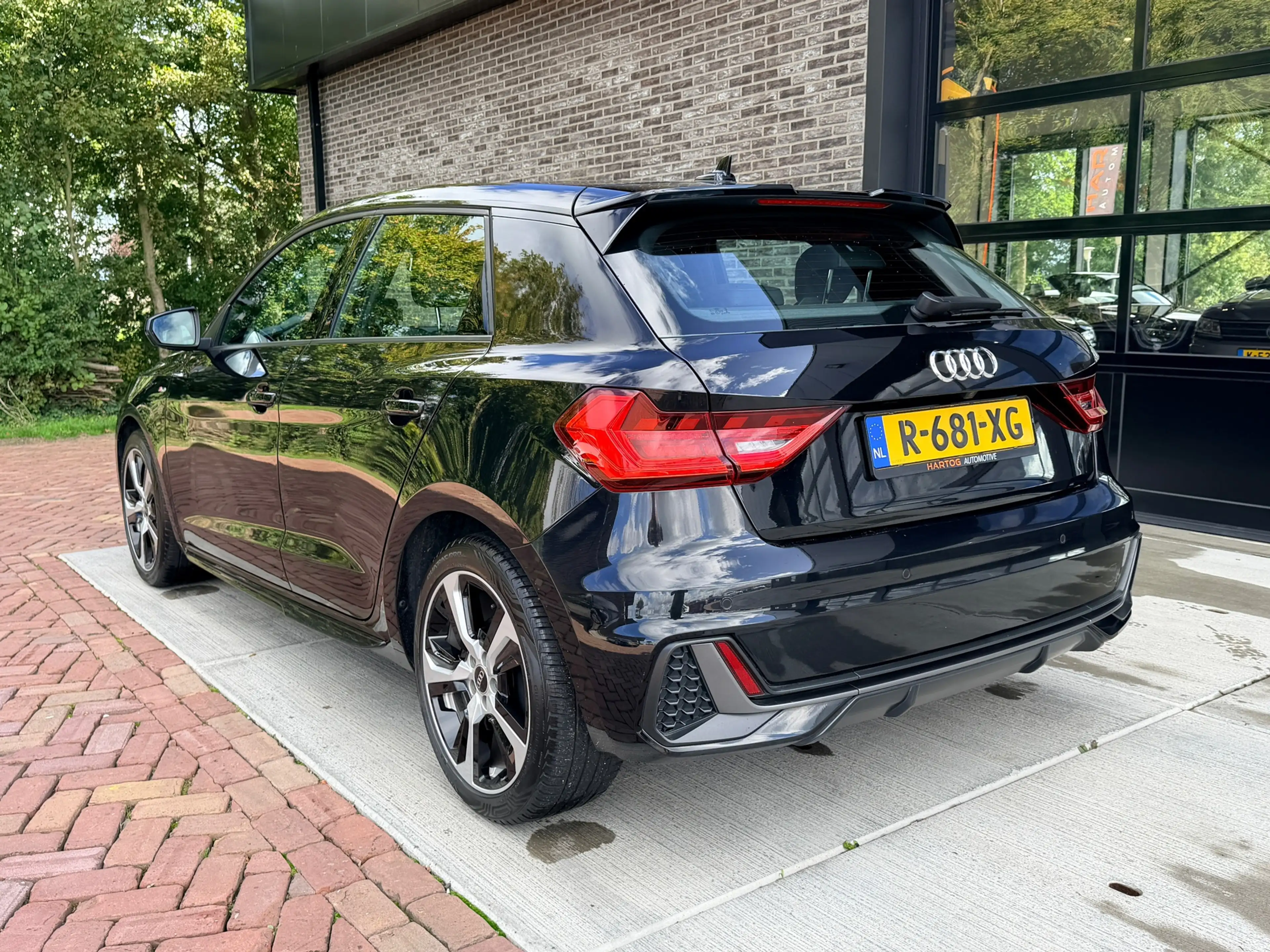 Audi A1 Sportback 25 TFSI S edition | S-Line | Camera | LE — photo 8