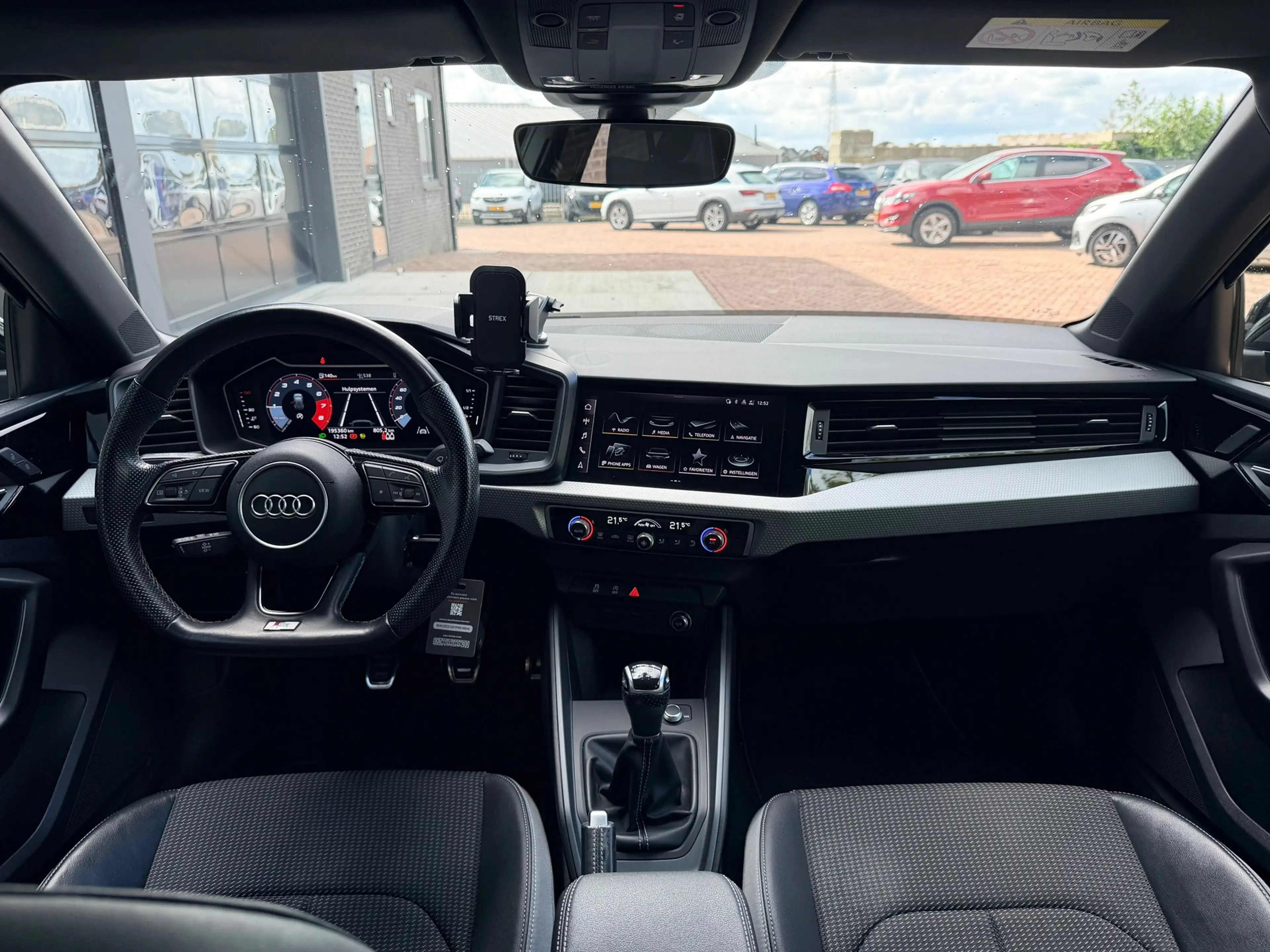 Audi A1 Sportback 25 TFSI S edition | S-Line | Camera | LE — photo 3