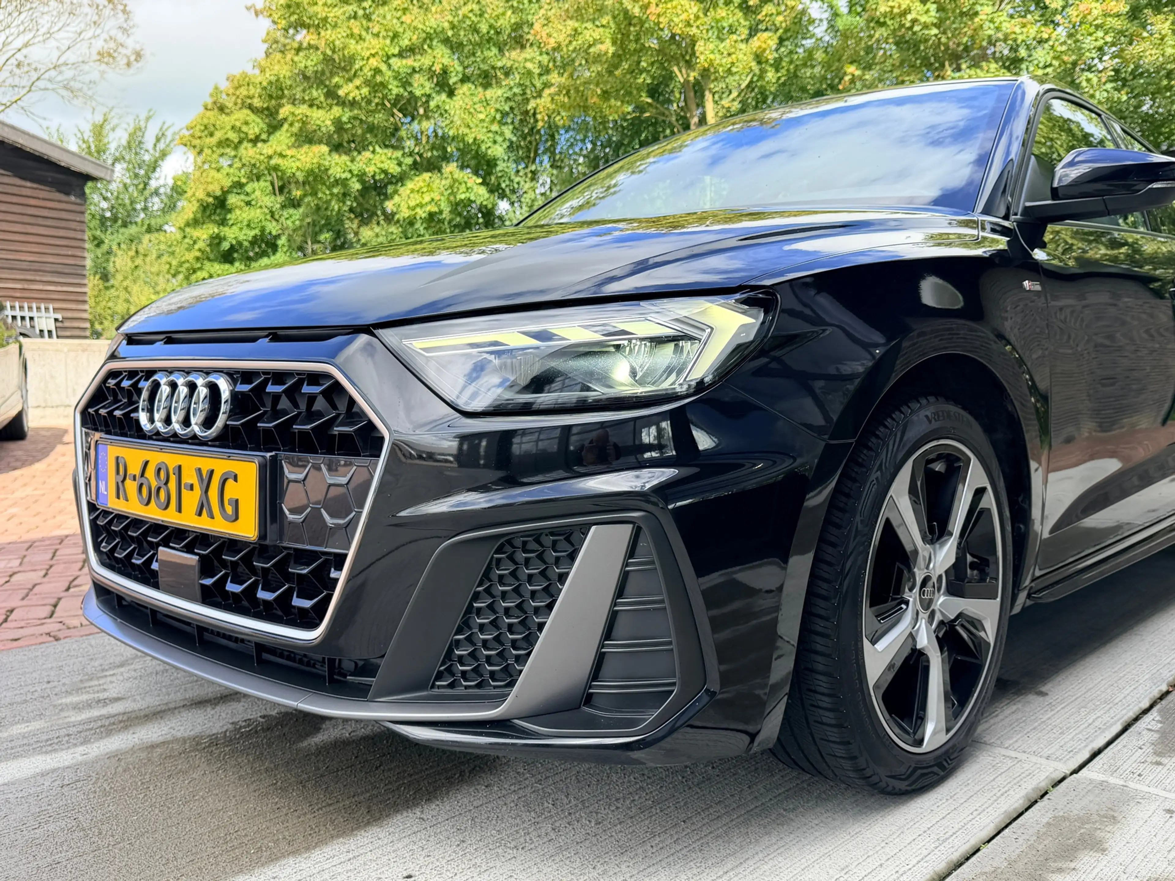 Audi A1 Sportback 25 TFSI S edition | S-Line | Camera | LE — photo 11