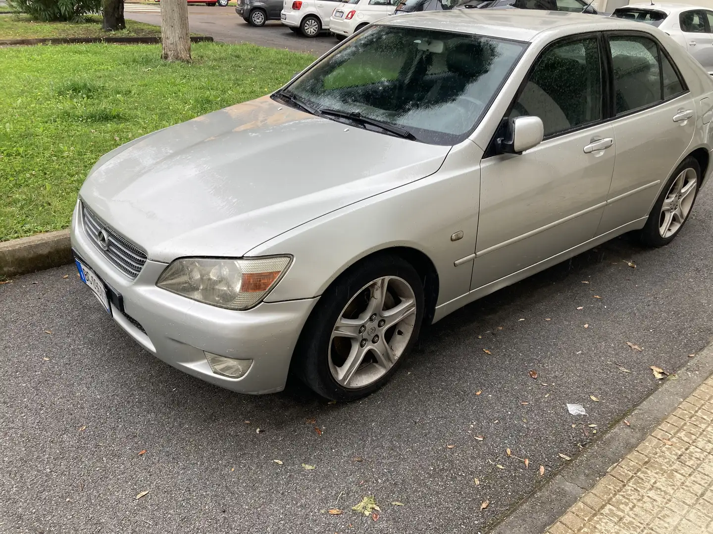Lexus IS 200 2.0 c/pelle auto - 2