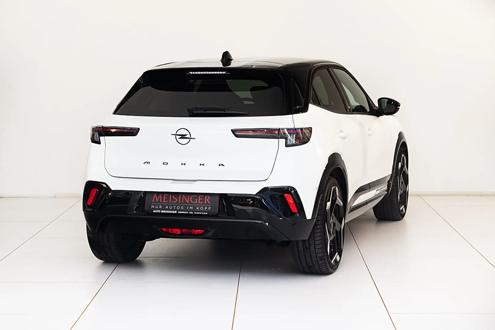 Opel Mokka-E Mokka-e 54kWh Elektromotor 207 kW GSE Weiß - 2
