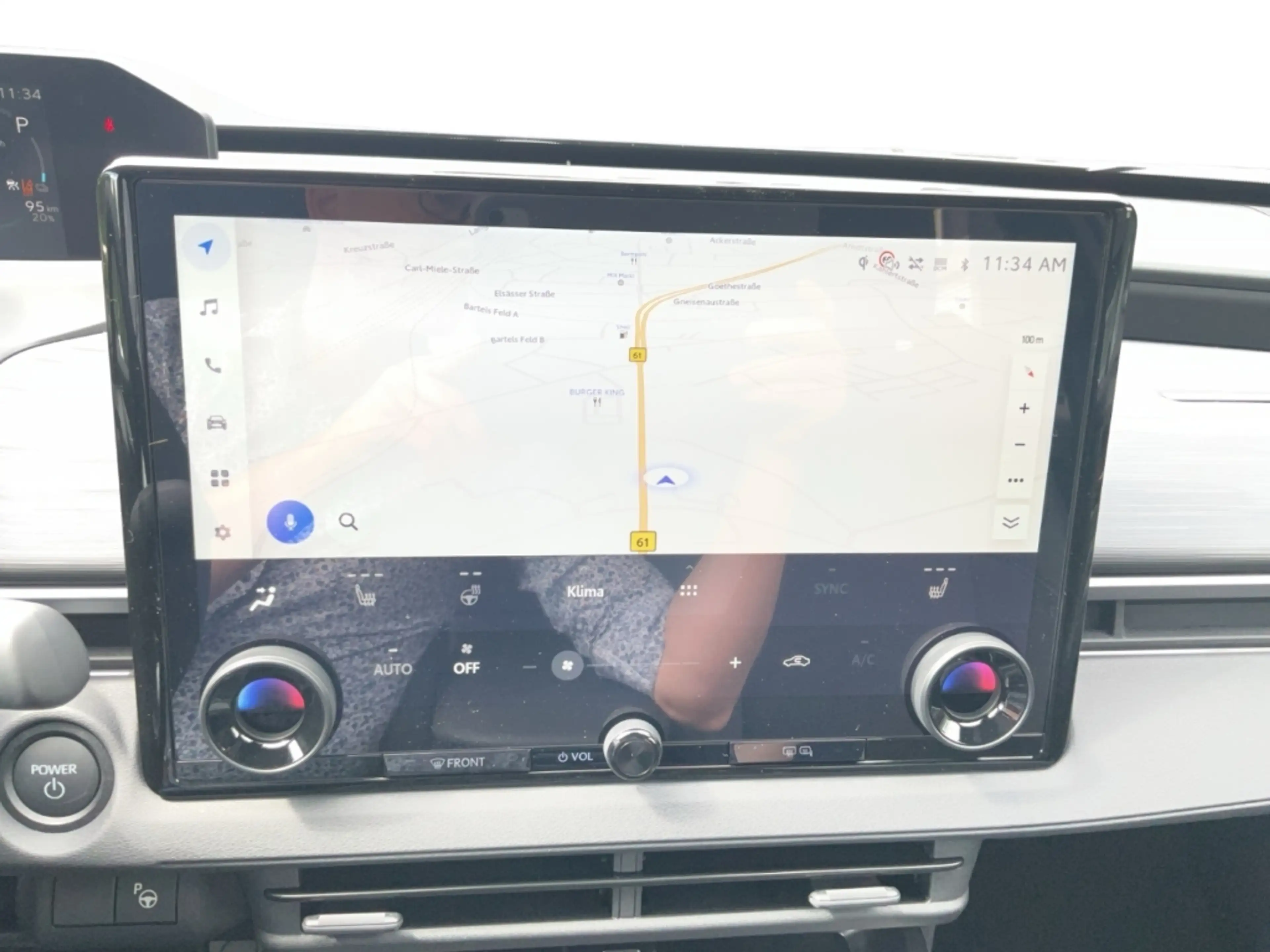 Toyota C-HR+ BEV 165kW ECV 4x2 5-tuerig - SUV TEAMPLAYER — photo 14