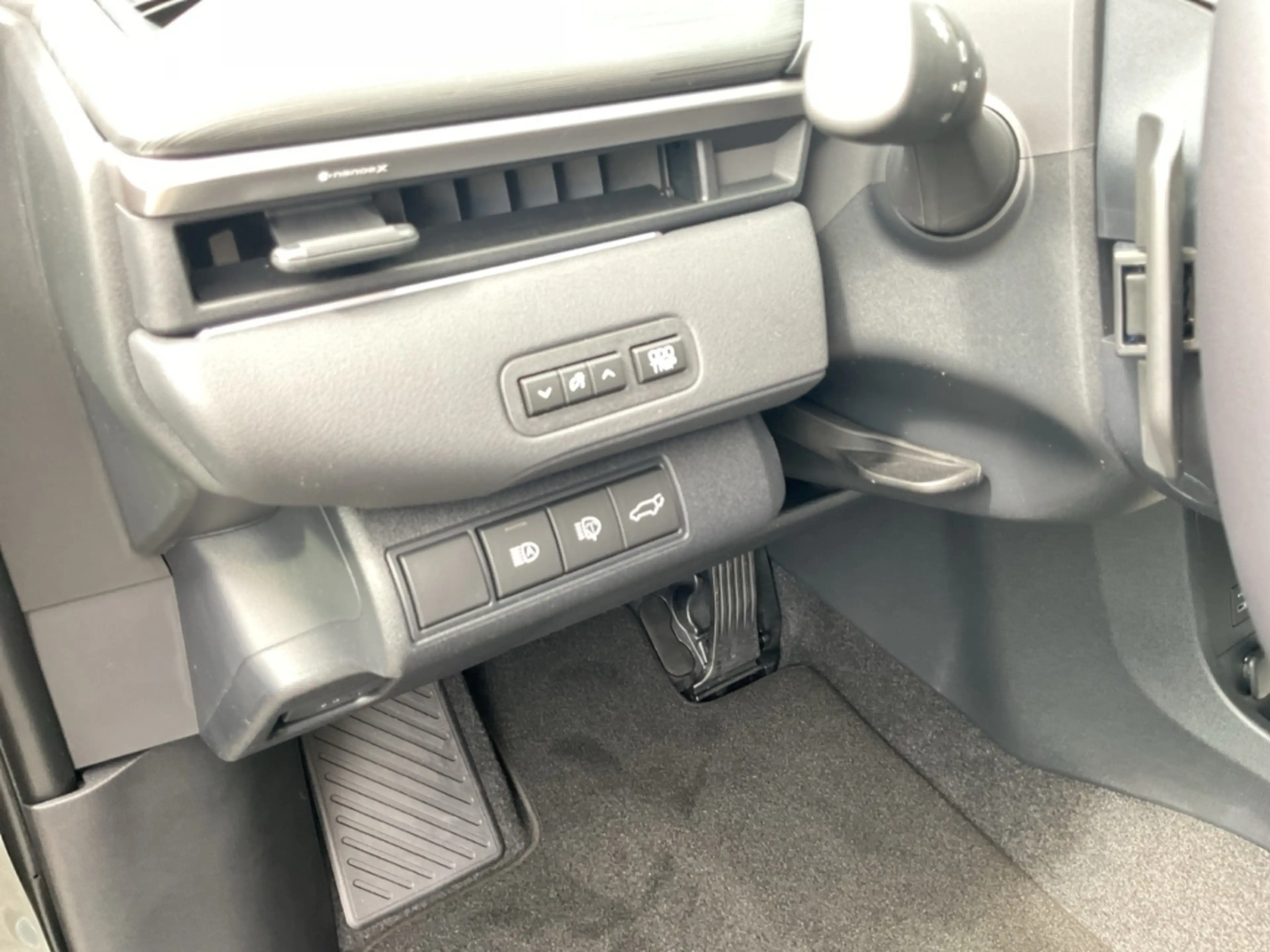 Toyota C-HR+ BEV 165kW ECV 4x2 5-tuerig - SUV TEAMPLAYER — photo 15