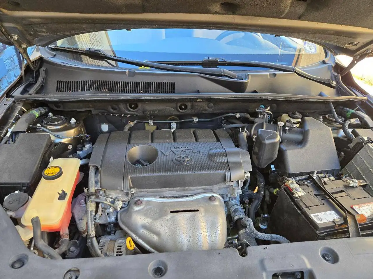 Toyota RAV 4 снимка Toyota RAV 4