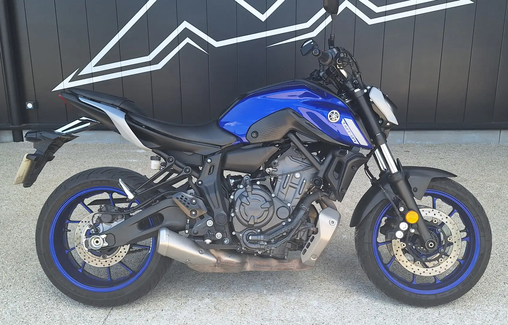 Yamaha MT-07 - 1