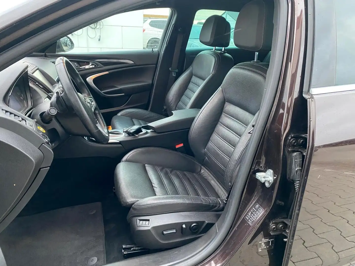 Opel Insignia A Country Tourer Basis 4x4 Brun - 2