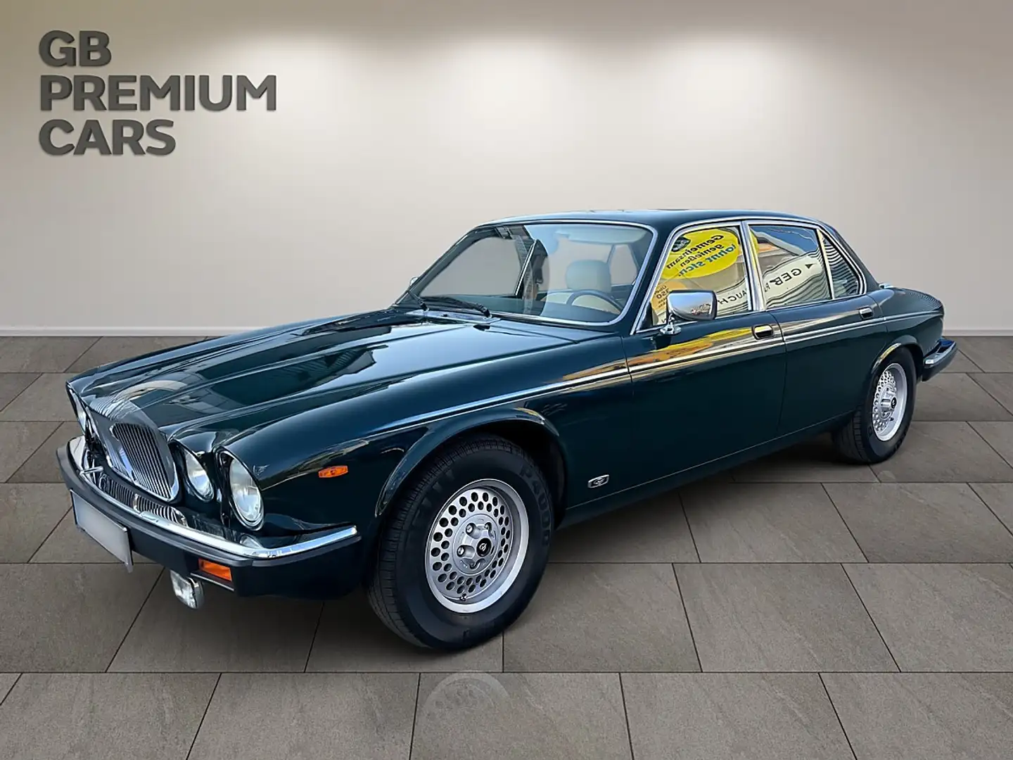 Jaguar XJ 12 Daimler Double Six Grün - 2